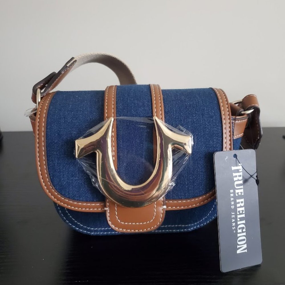 Brand NWT True Religion Mini Flap Leather Horseshoe Logo Crossbody Bag - Jean